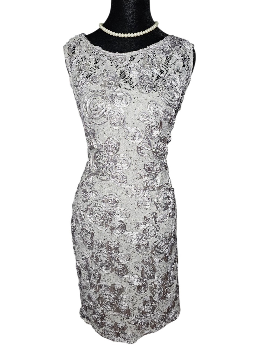​ONYX Nite Silver Sequined Rosette Lace Dress Sz 6 NWT